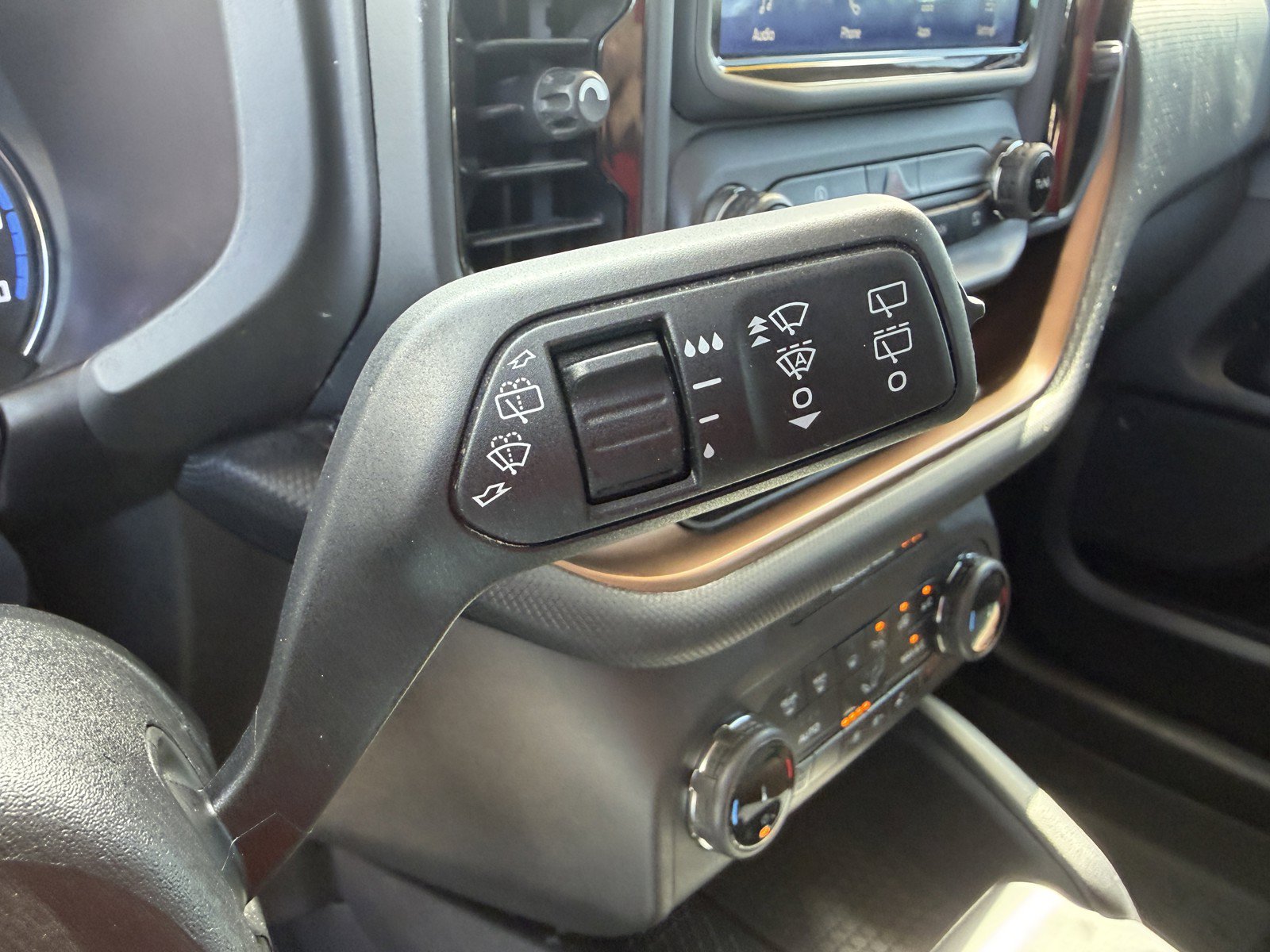 Used 2023 Ford Bronco Sport Outer Banks AWD/4WD image 24