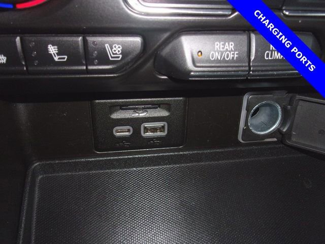 Used 2021 Chevrolet Tahoe High Country w/ Premium Package image 14