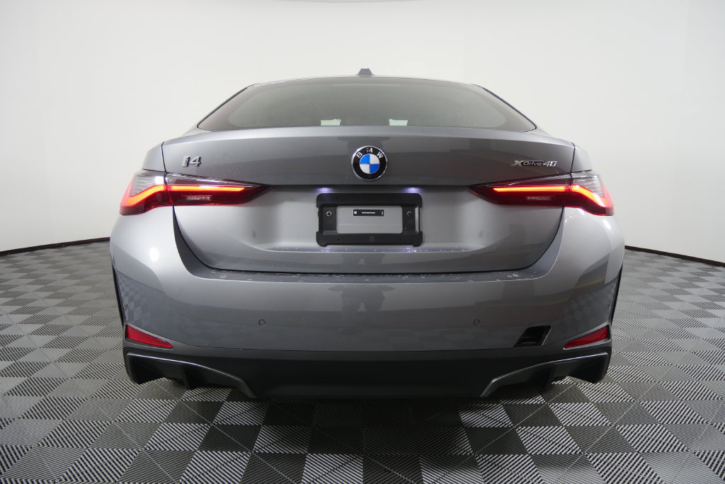 New 2026 BMW i4 xDrive40i w/ Parking Assistance Package AWD/4WD image 4