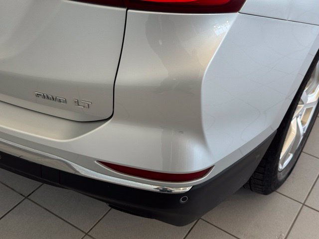 Used 2018 Chevrolet Equinox LT w/ LT True North Edition AWD/4WD image 48