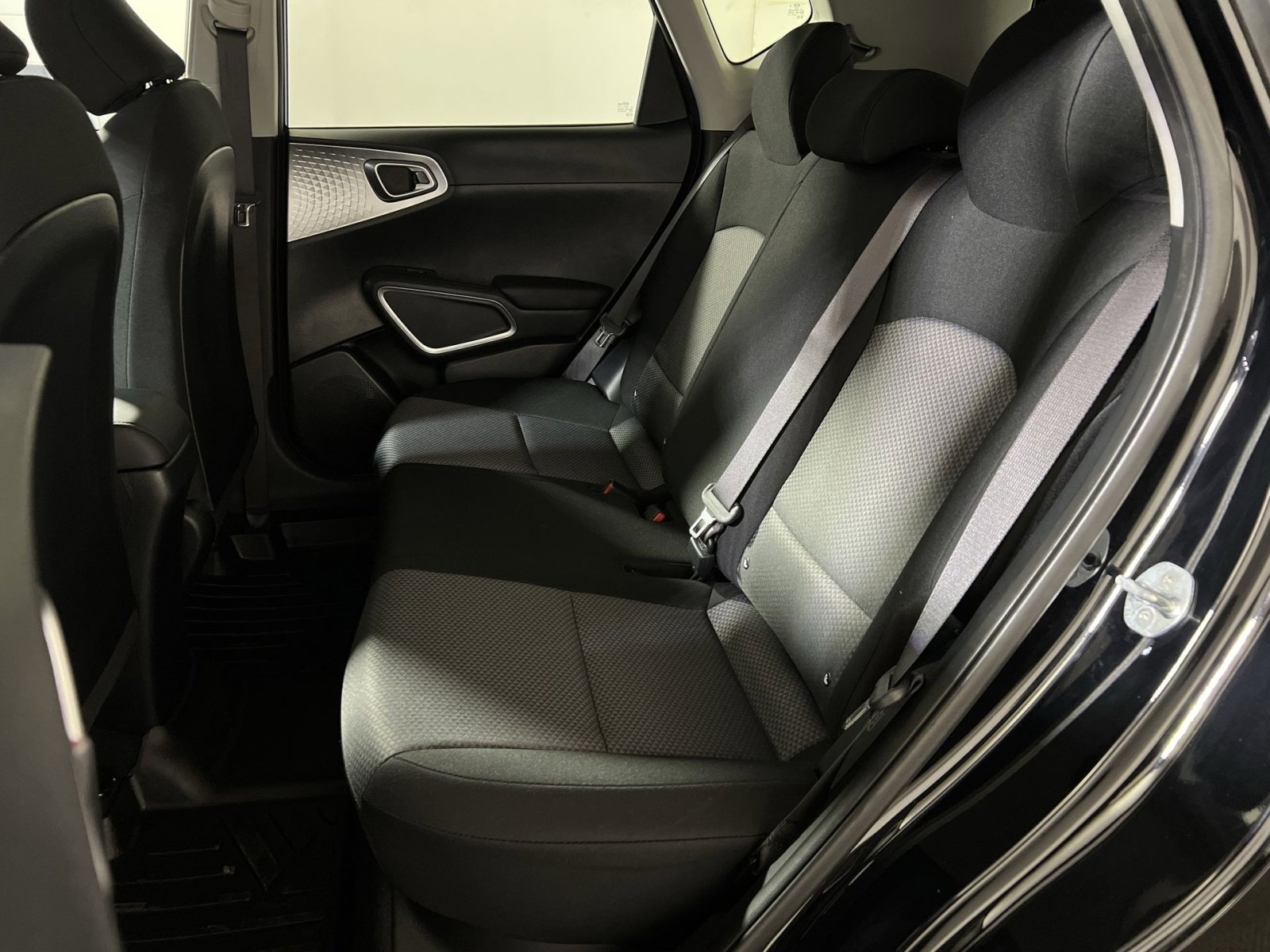 Used 2021 Kia Soul LX image 23