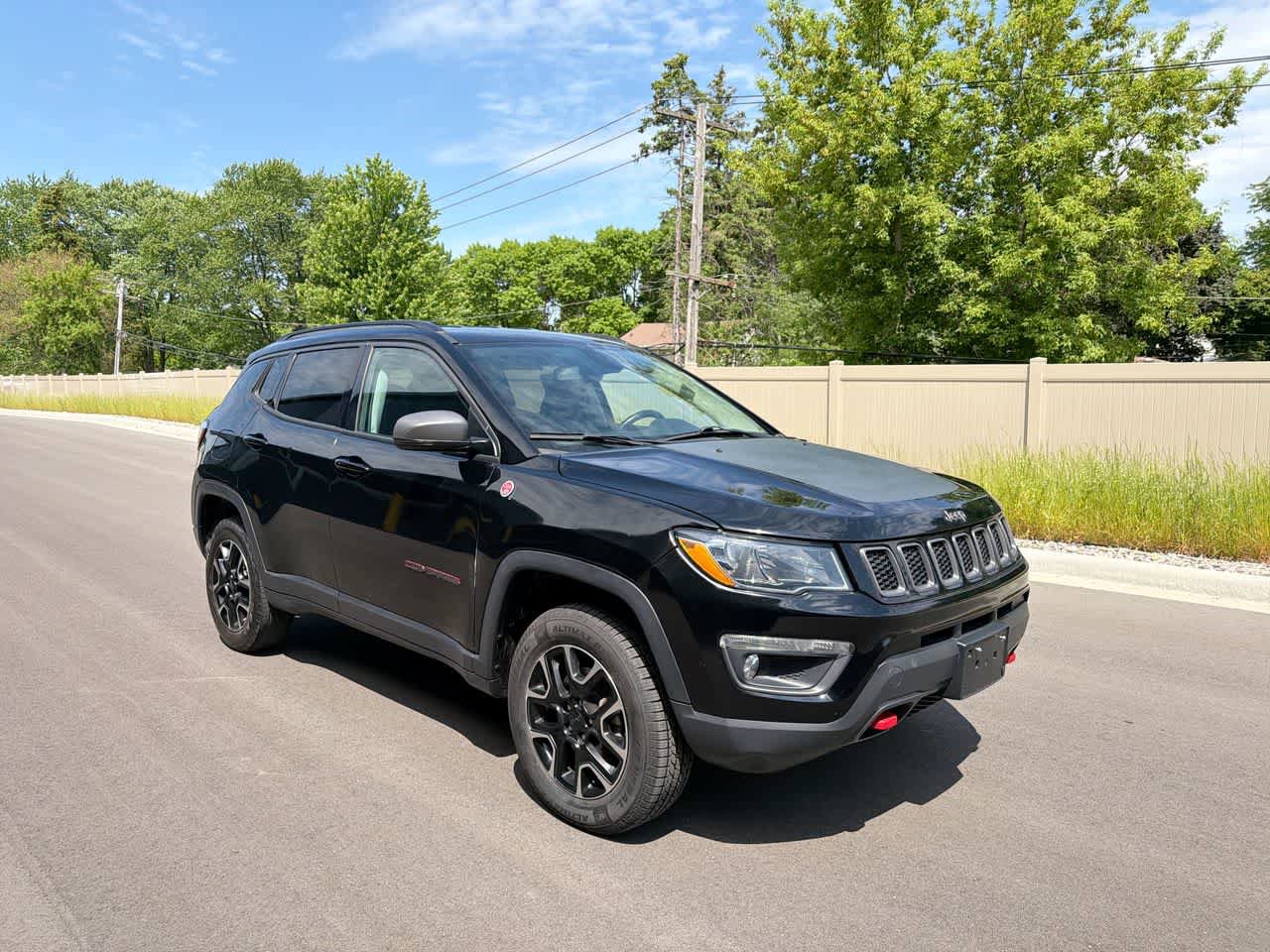 Used 2020 Jeep Compass Trailhawk AWD/4WD image 15