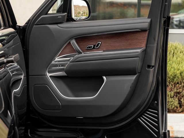 Used 2023 Land Rover Range Rover SE AWD/4WD image 30