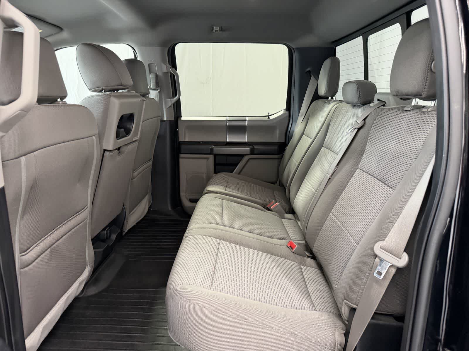 Used 2018 Ford F150 XLT w/ Equipment Group 302A Luxury AWD/4WD image 9