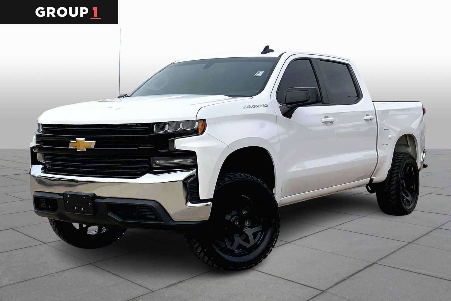 Used 2019 Chevrolet Silverado 1500 LT w/ Trailering Package image 1