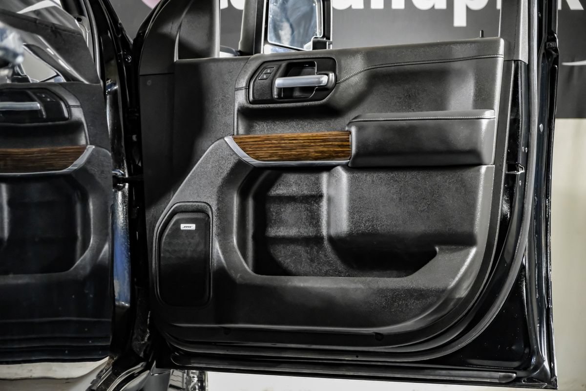 Used 2023 Chevrolet Silverado 3500 High Country w/ Technology Package AWD/4WD image 37