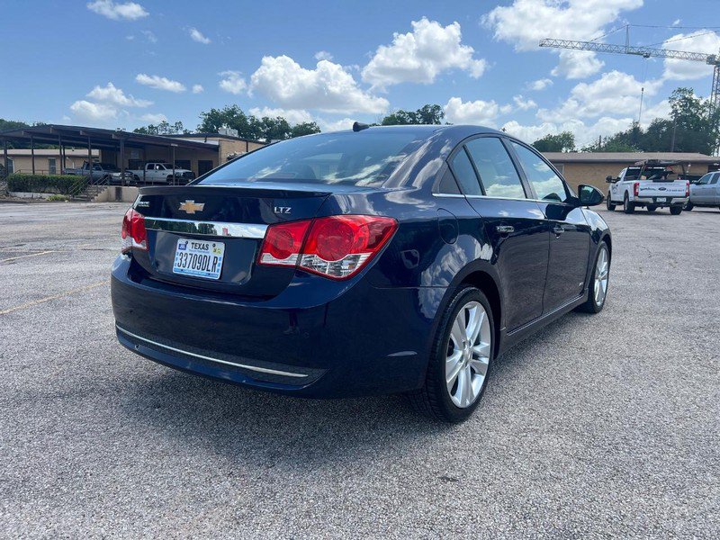 Used 2011 Chevrolet Cruze LTZ w/ RS Package FWD image 6