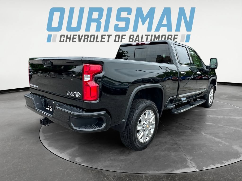 Used 2024 Chevrolet Silverado 2500 High Country AWD/4WD image 6