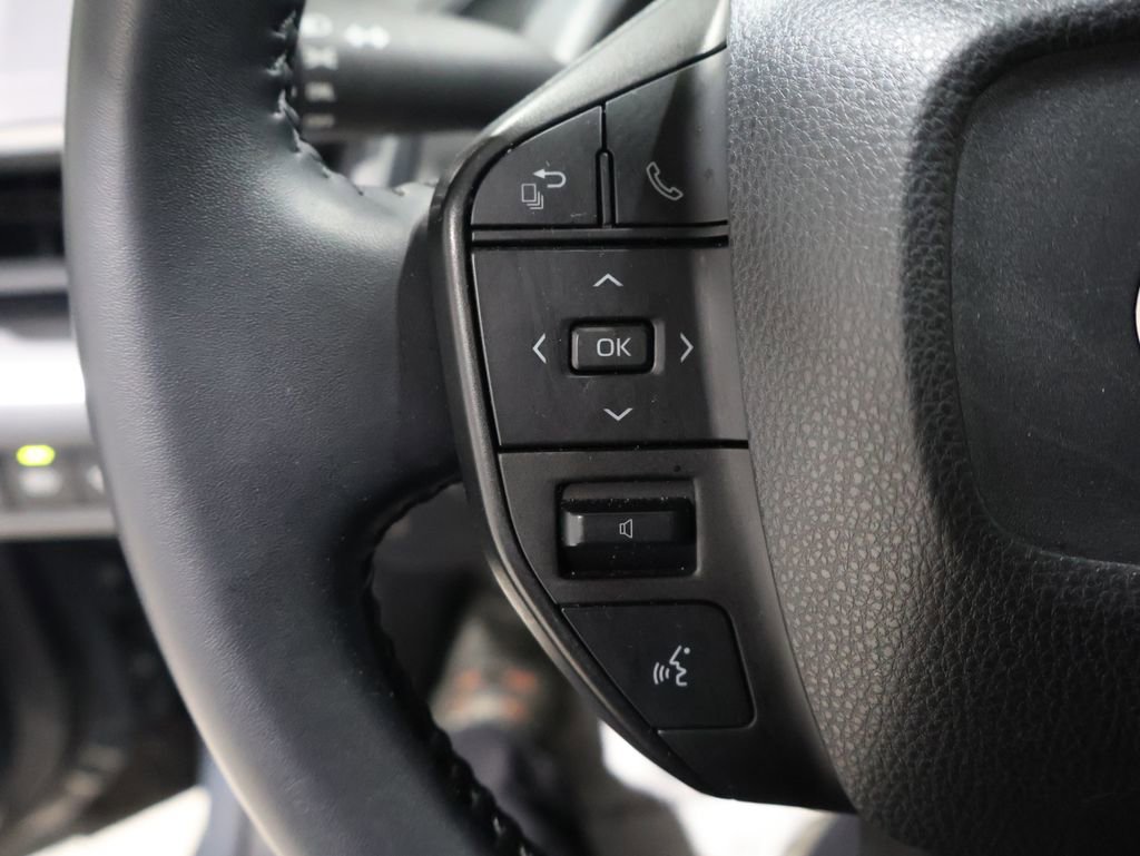 Used 2024 Toyota Prius LE image 35