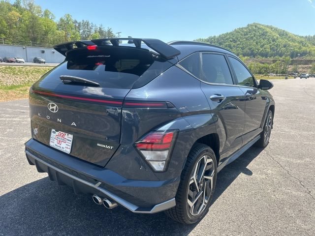 Used 2024 Hyundai Kona N Line AWD/4WD image 2