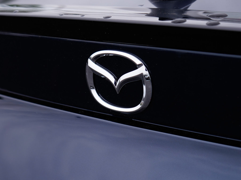 New 2026 MAZDA MX-5 Miata Club RWD image 9