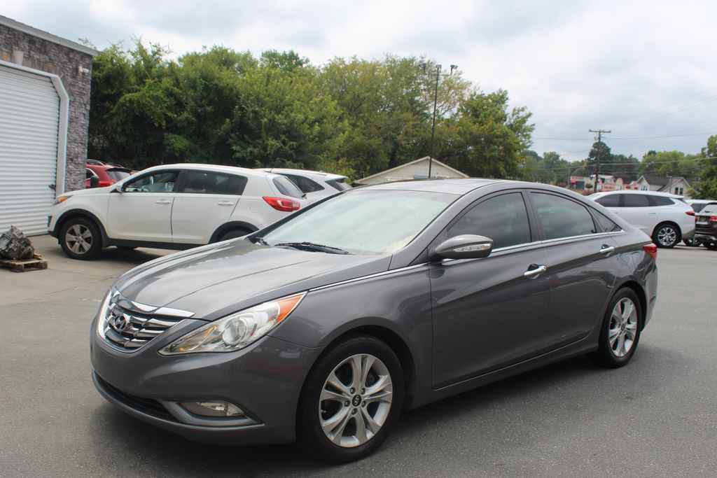 Used 2011 Hyundai Sonata Limited w/ Navigation Pkg 5