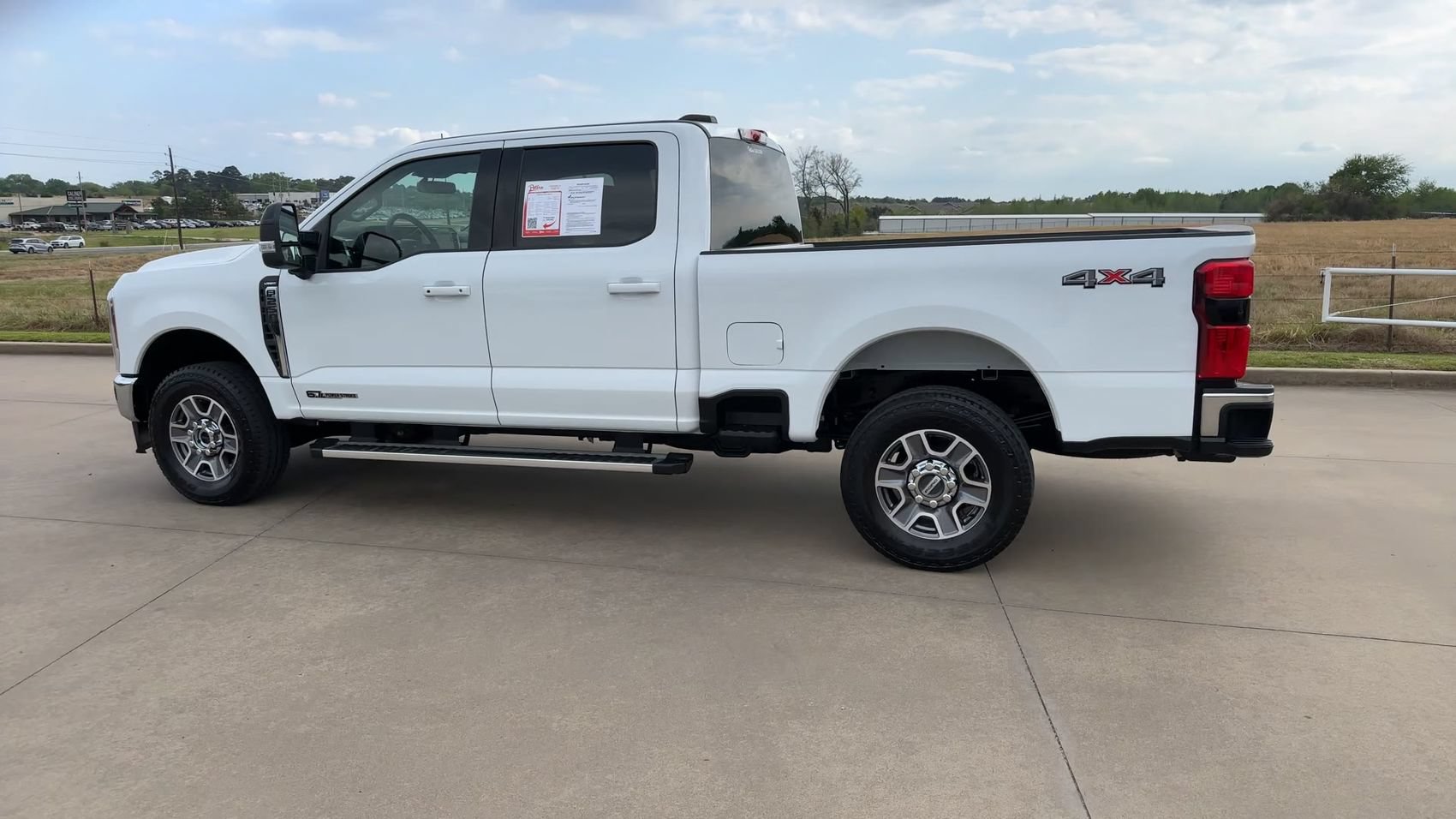 Used 2026 Ford F250 Lariat AWD/4WD image 5