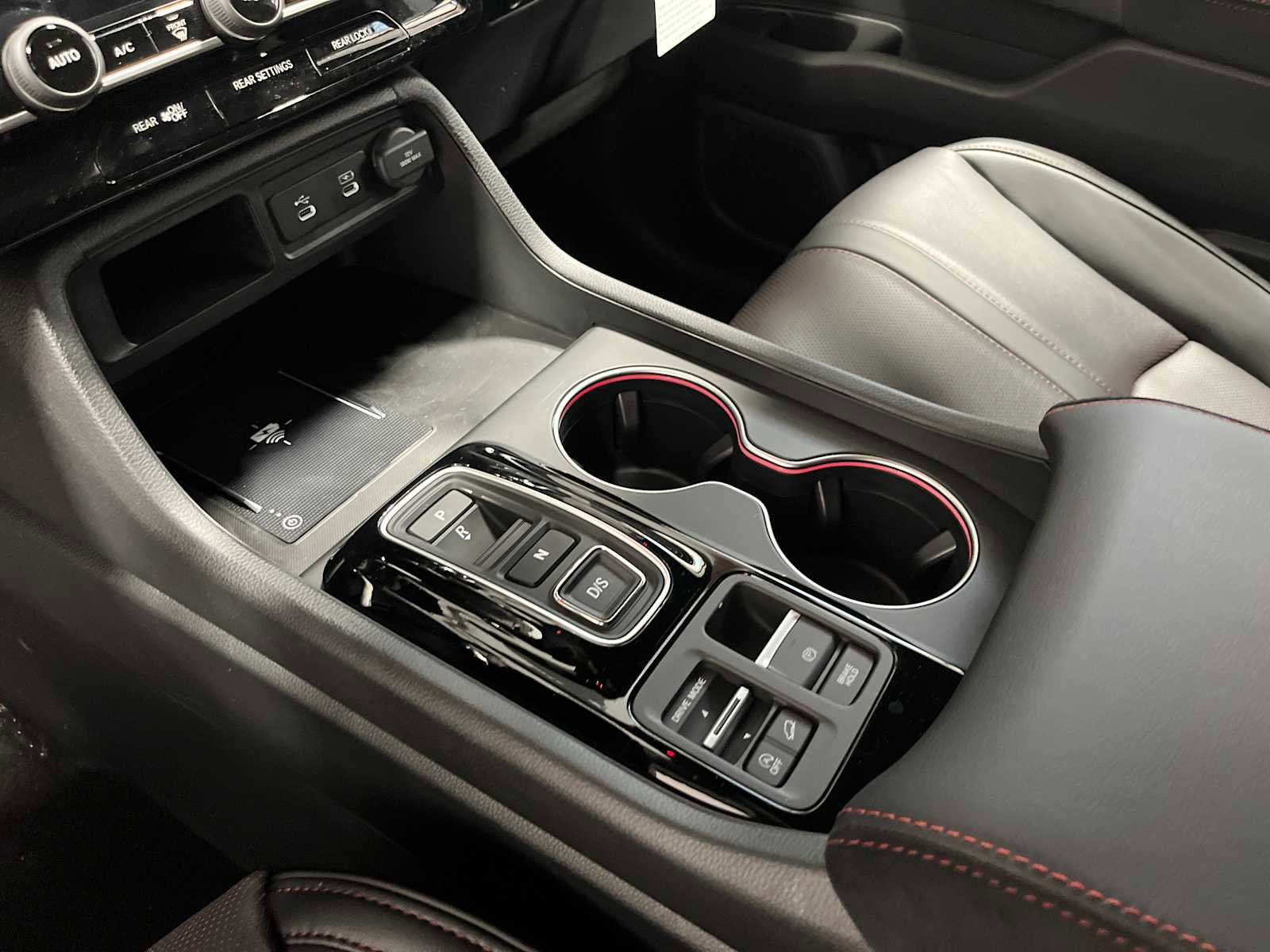 New 2026 Honda Pilot Black Edition image 17