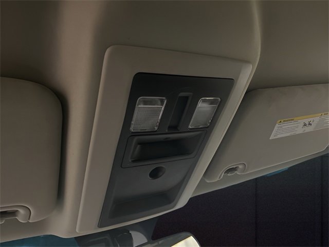 Used 2021 RAM 1500 Classic SLT image 17