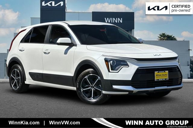 Certified 2025 Kia Niro LX