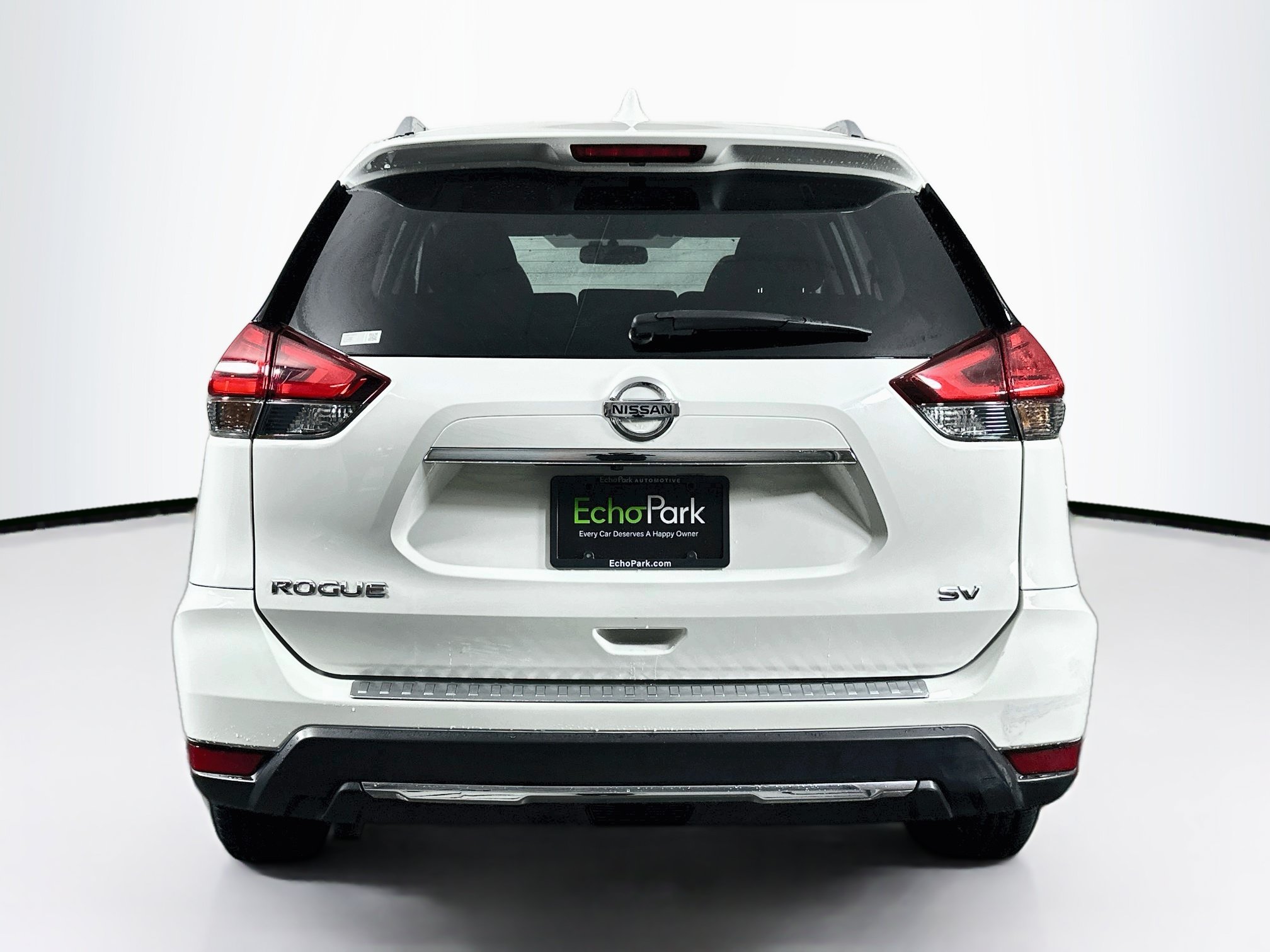 Used 2017 Nissan Rogue SV FWD image 7