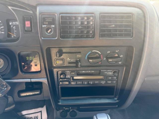Used 1999 Toyota Tacoma 4x4 Xtracab V6 image 21
