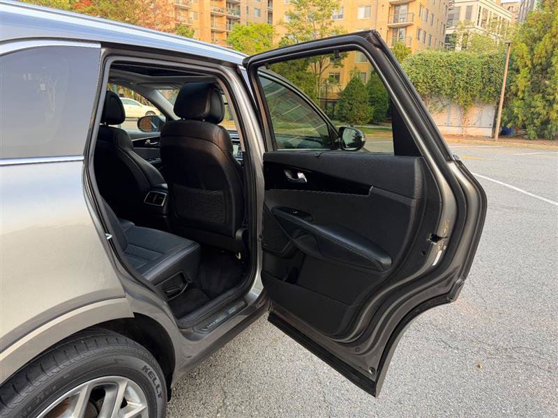 Used 2016 Kia Sorento SX AWD/4WD image 17