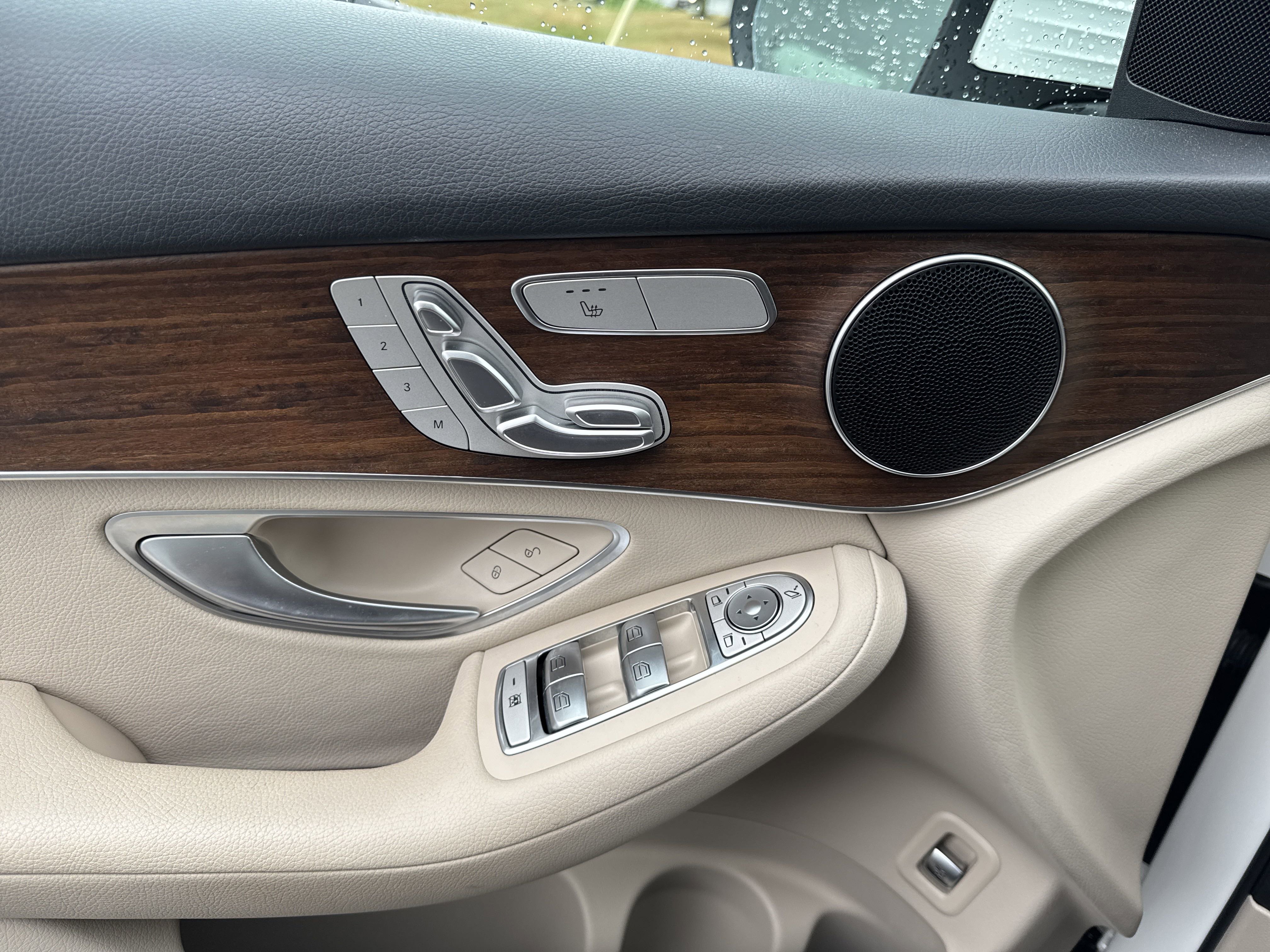 Certified 2022 Mercedes-Benz GLC 300 4MATIC image 14