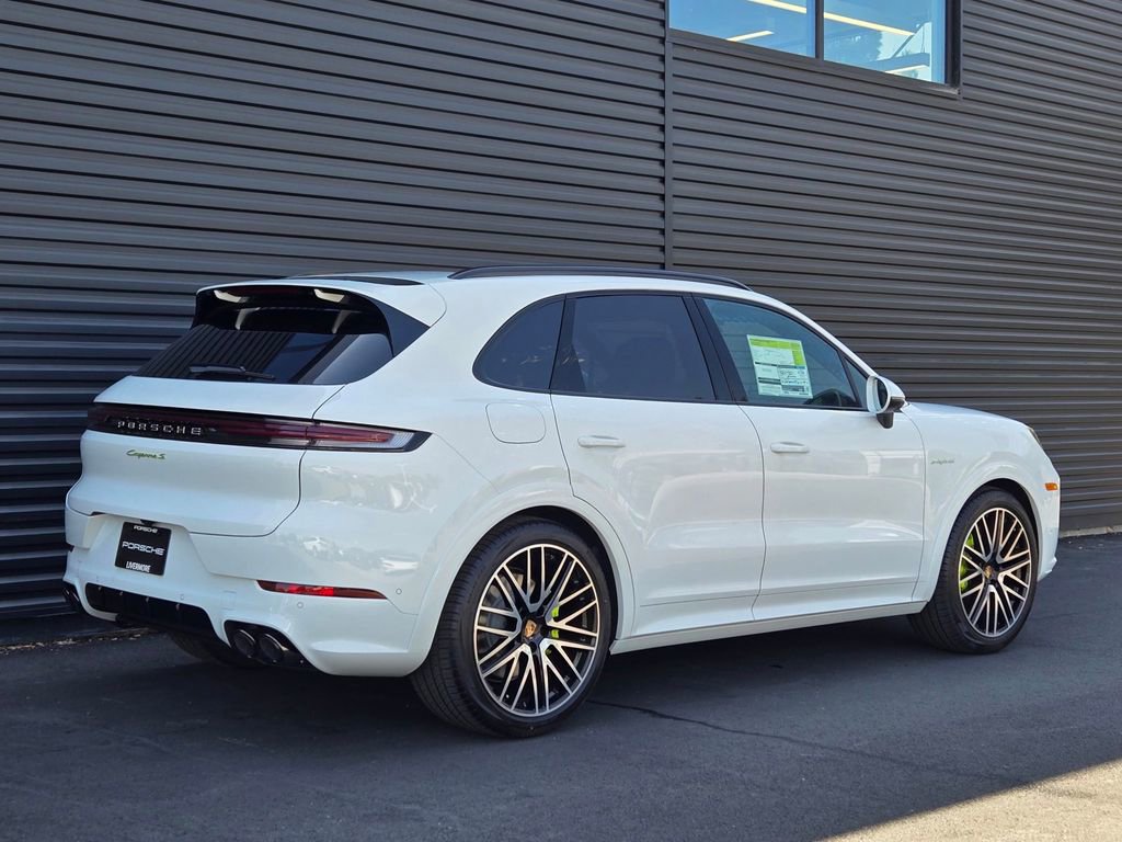 New 2025 Porsche Cayenne S image 7