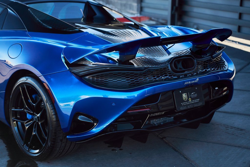 Used 2026 McLaren 750S Spider image 11