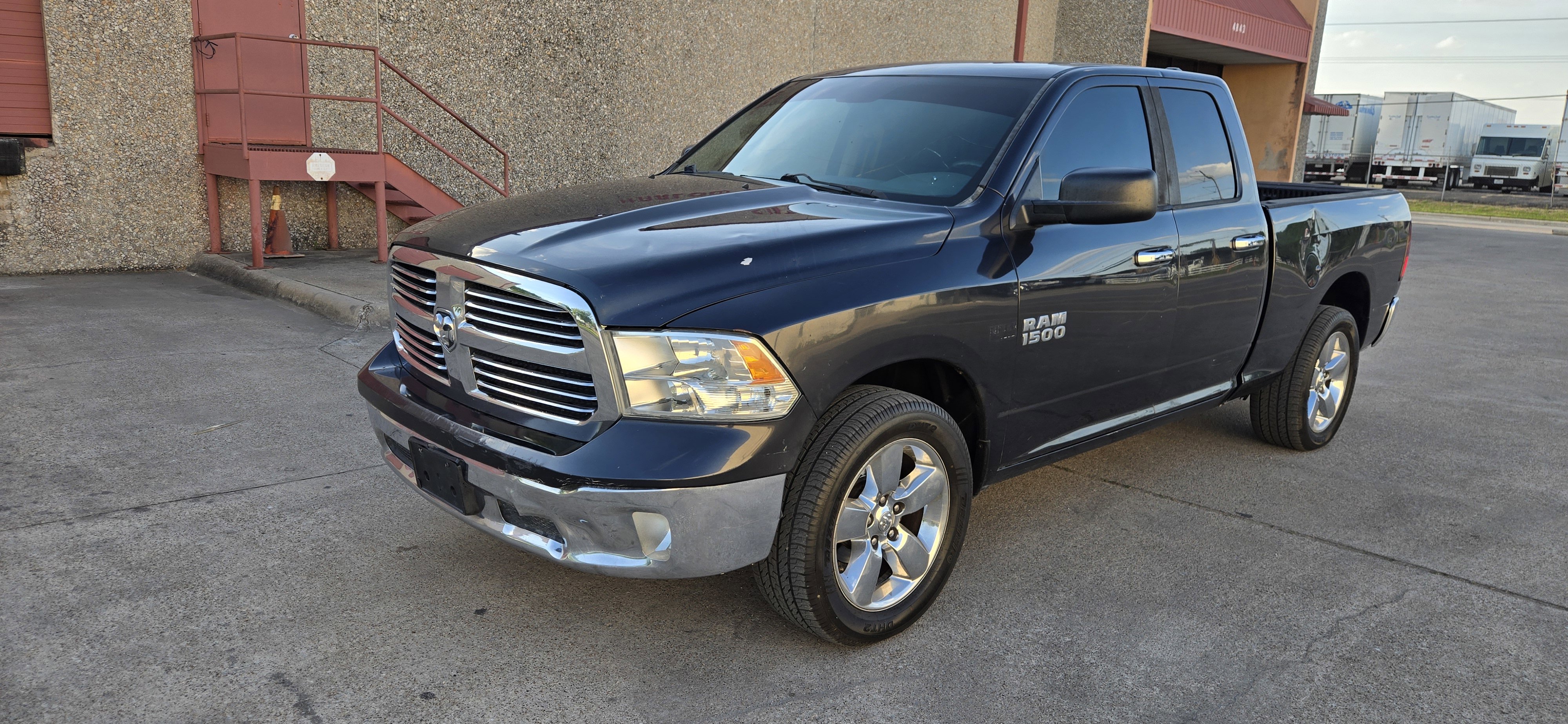 Used 2014 RAM 1500 Big Horn image 2