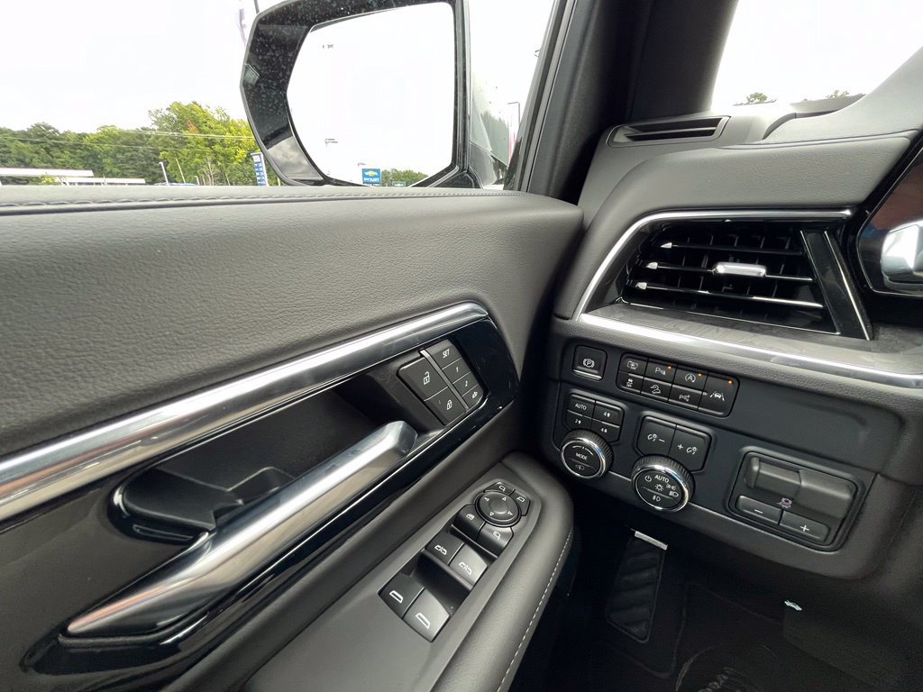 New 2026 Chevrolet Tahoe Z71 w/ Z71 Off-Road Package AWD/4WD image 25