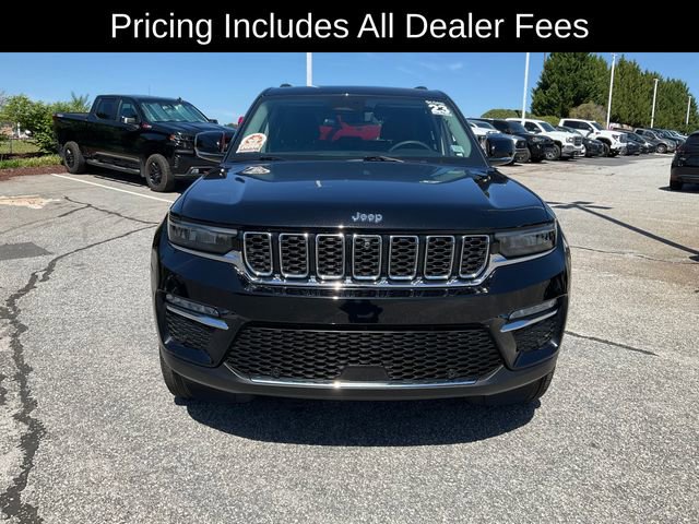 Used 2023 Jeep Grand Cherokee Limited w/ Luxury Tech Group II AWD/4WD image 2
