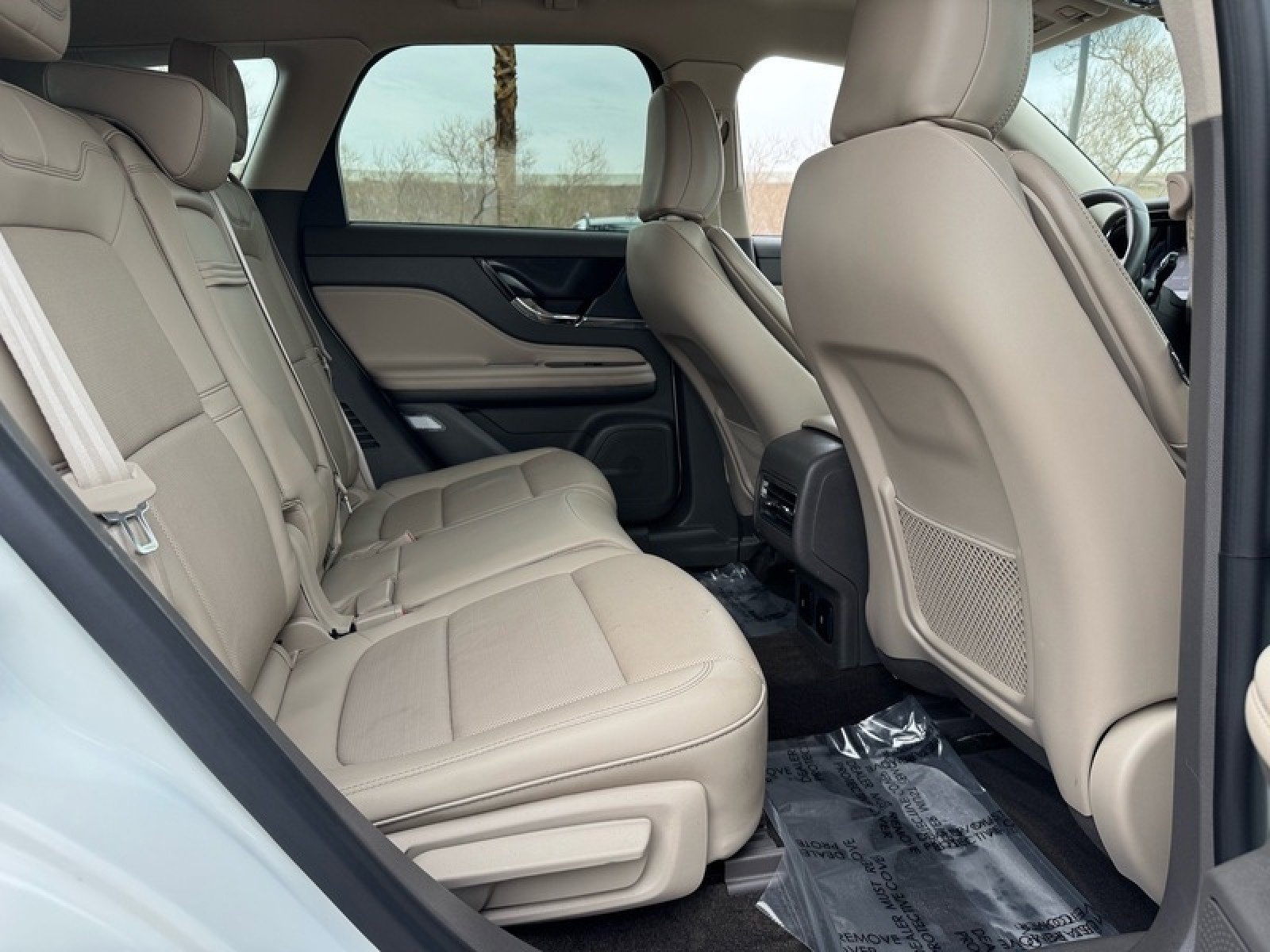 Used 2023 Lincoln Corsair Reserve w/ Equipment Group 201A image 23