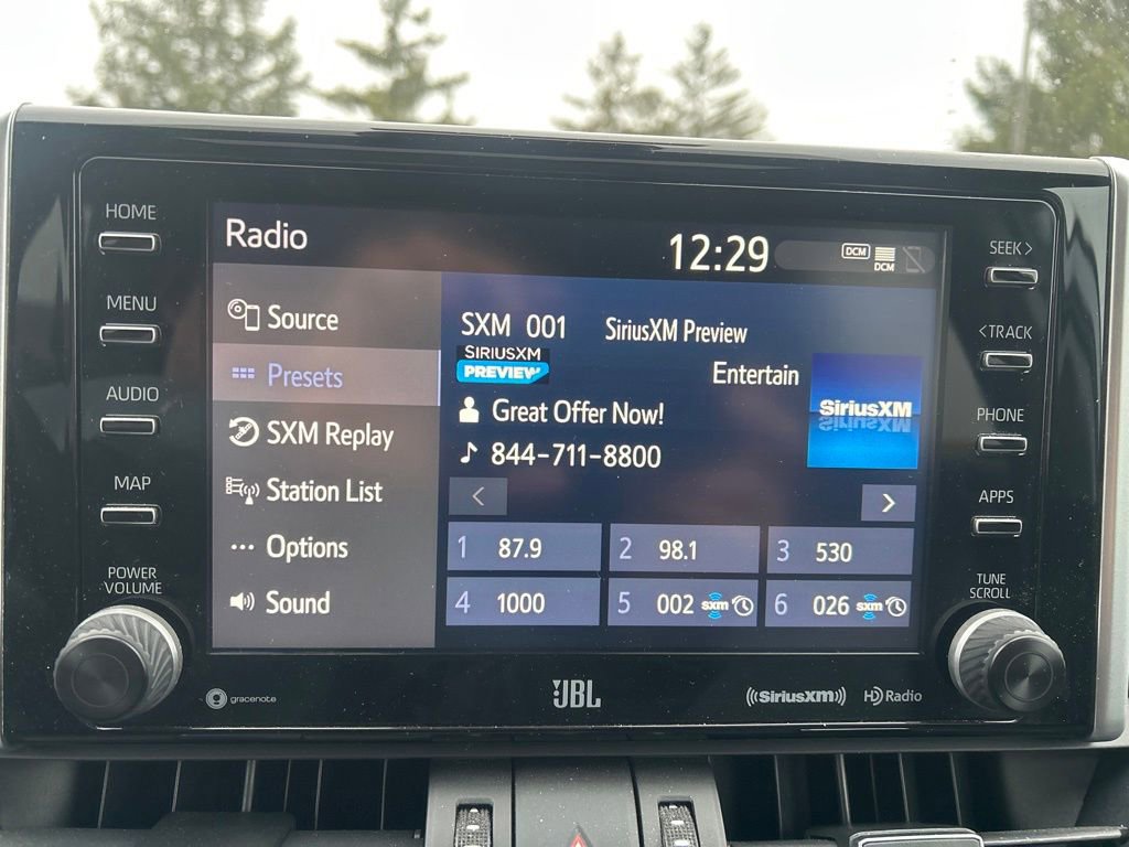 Used 2021 Toyota RAV4 XLE Premium image 20