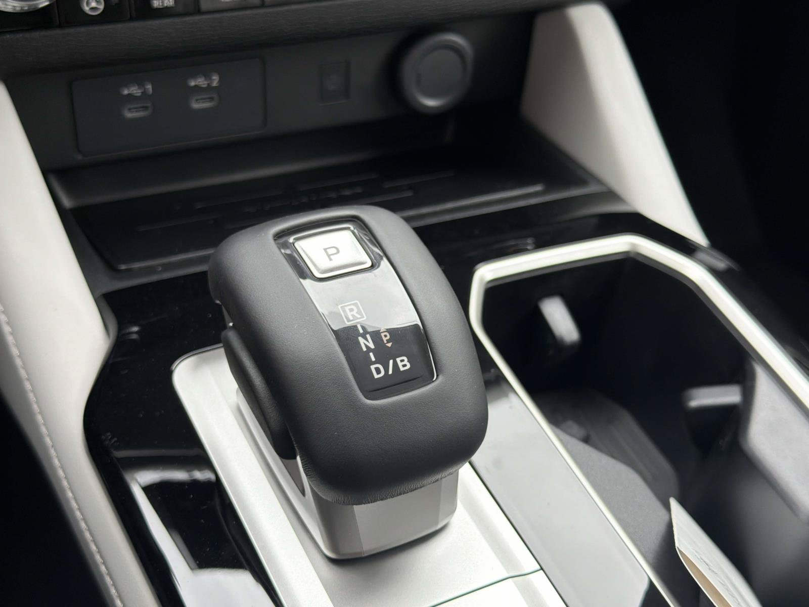 New 2026 Mitsubishi Outlander SEL AWD/4WD image 23