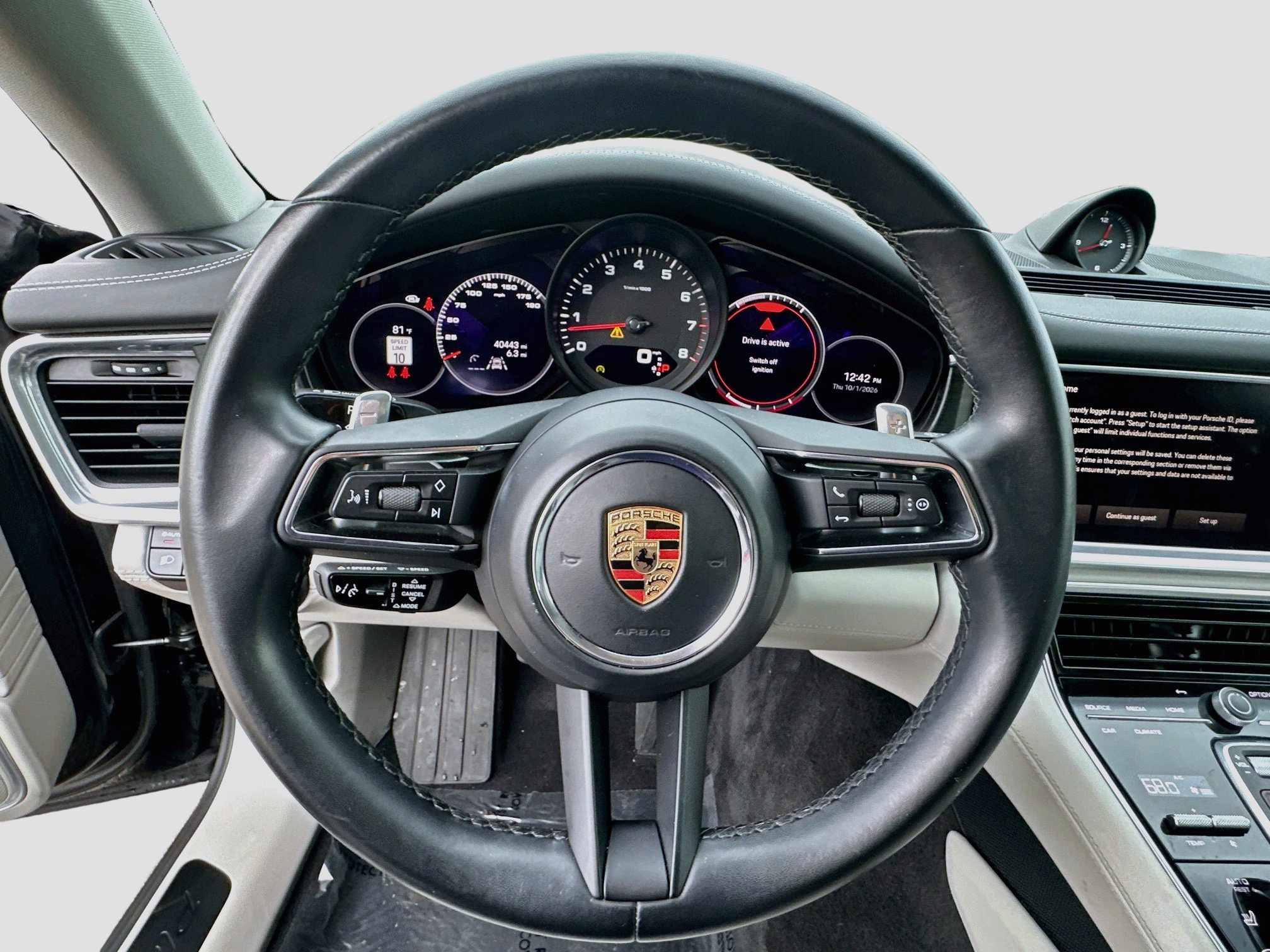 Used 2023 Porsche Panamera Platinum Edition w/ Assistance Package RWD image 11