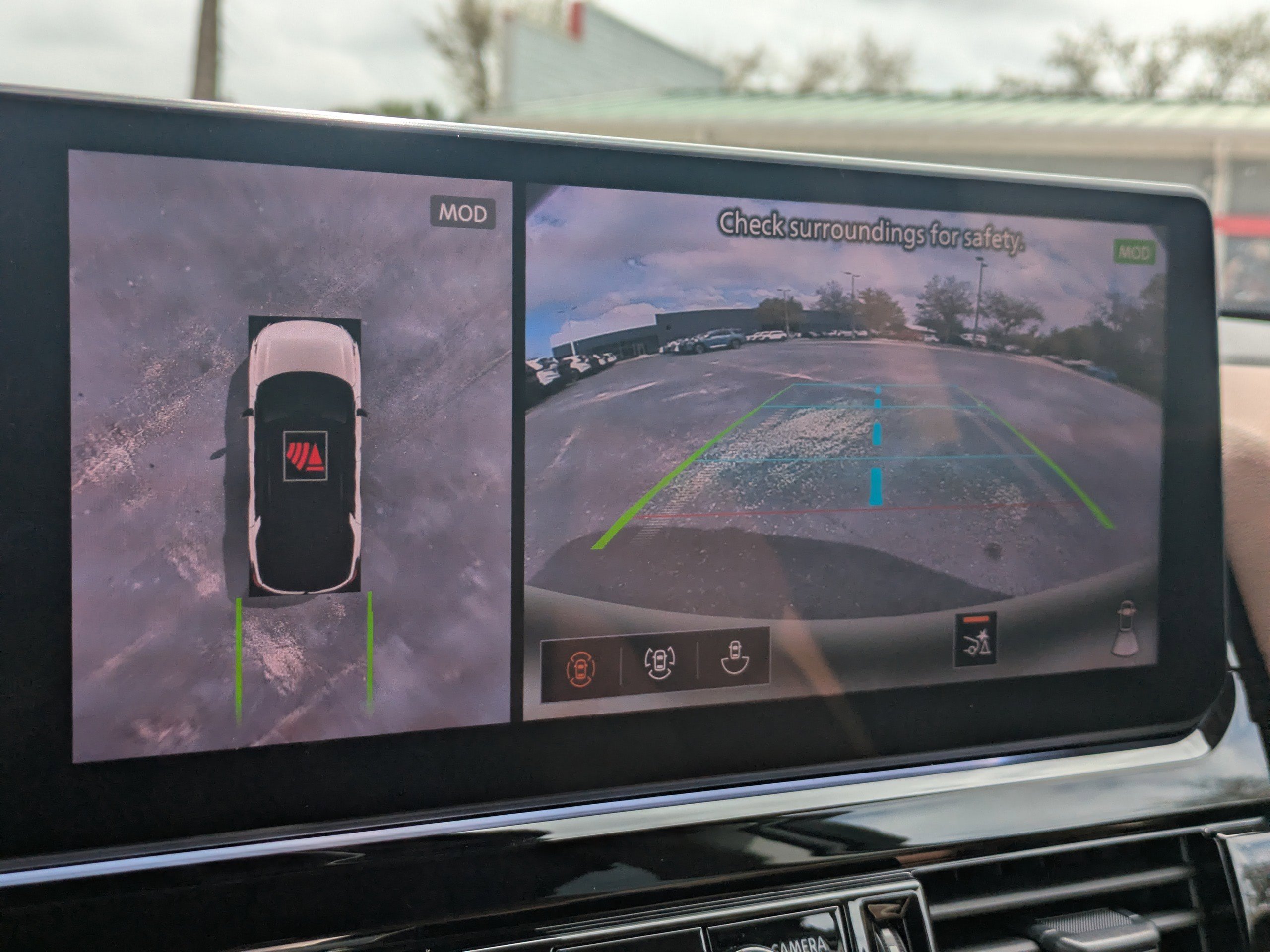 New 2026 Nissan Pathfinder Platinum FWD image 25