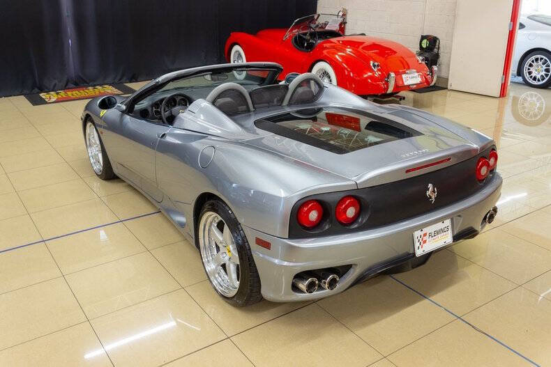Used 2004 Ferrari 360 Spider RWD image 15