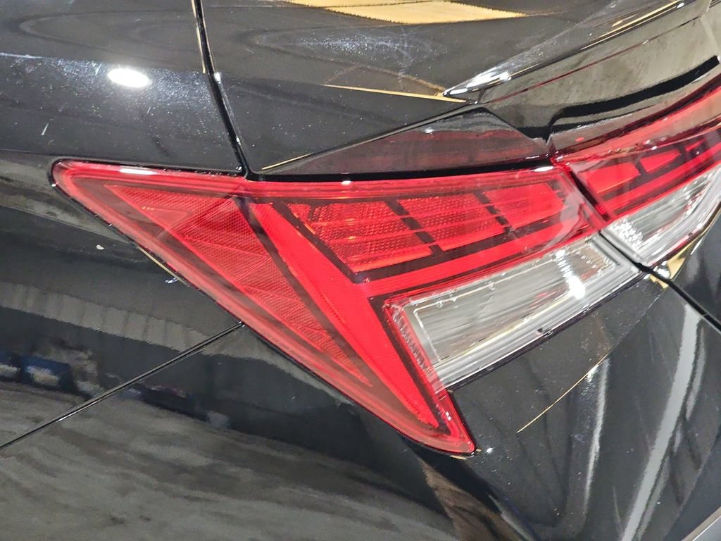 New 2026 Hyundai Elantra SEL Sport Premium FWD image 35