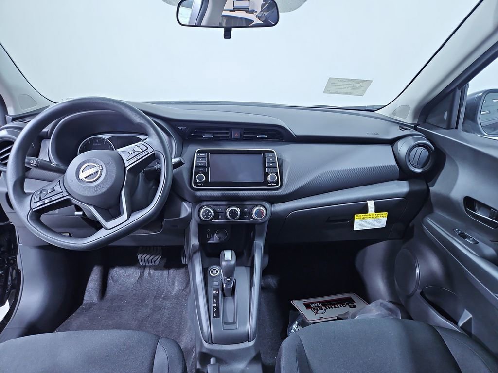 New 2025 Nissan Kicks Play S image 13