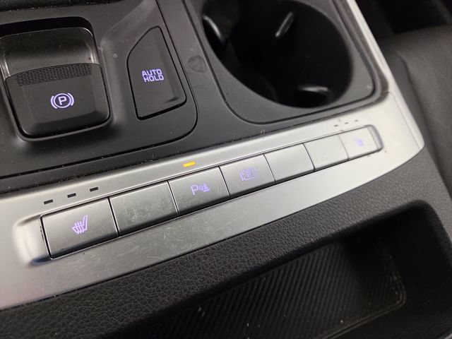 Certified 2025 Kia Carnival FWD image 25