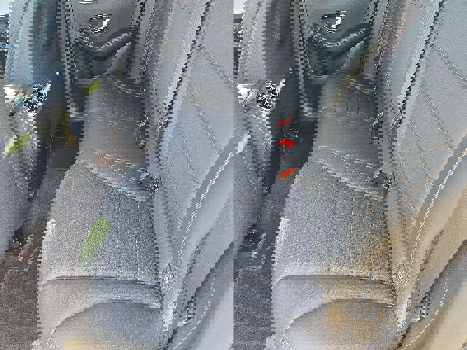 Used 2022 Mercedes-Benz GLC 300 image 18