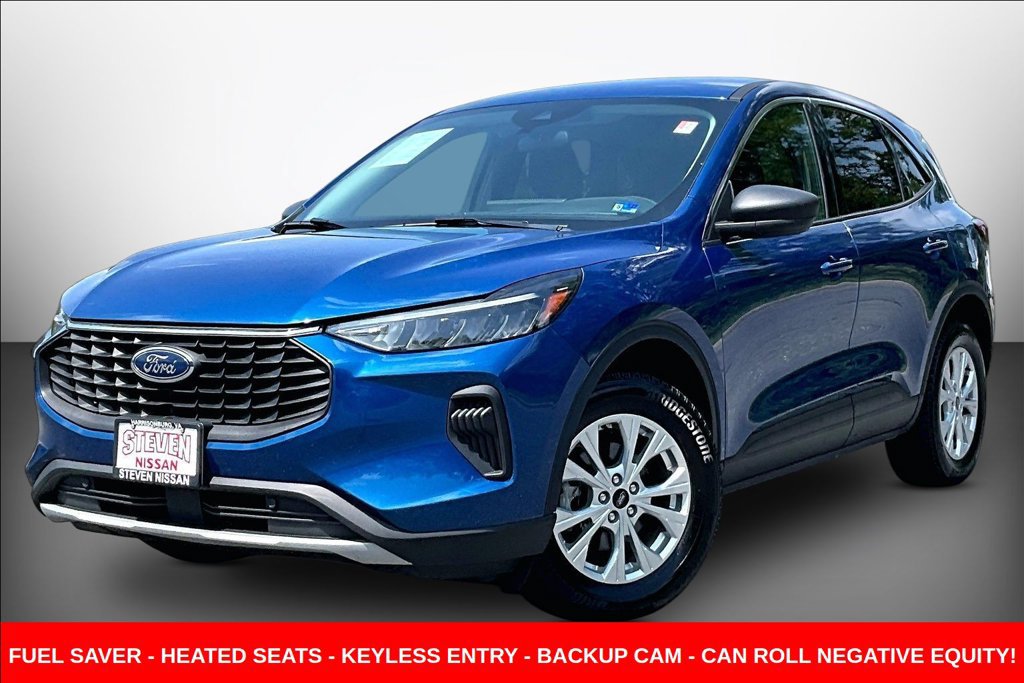 Used 2023 Ford Escape Active w/ Tech Pack #1 AWD/4WD image 3