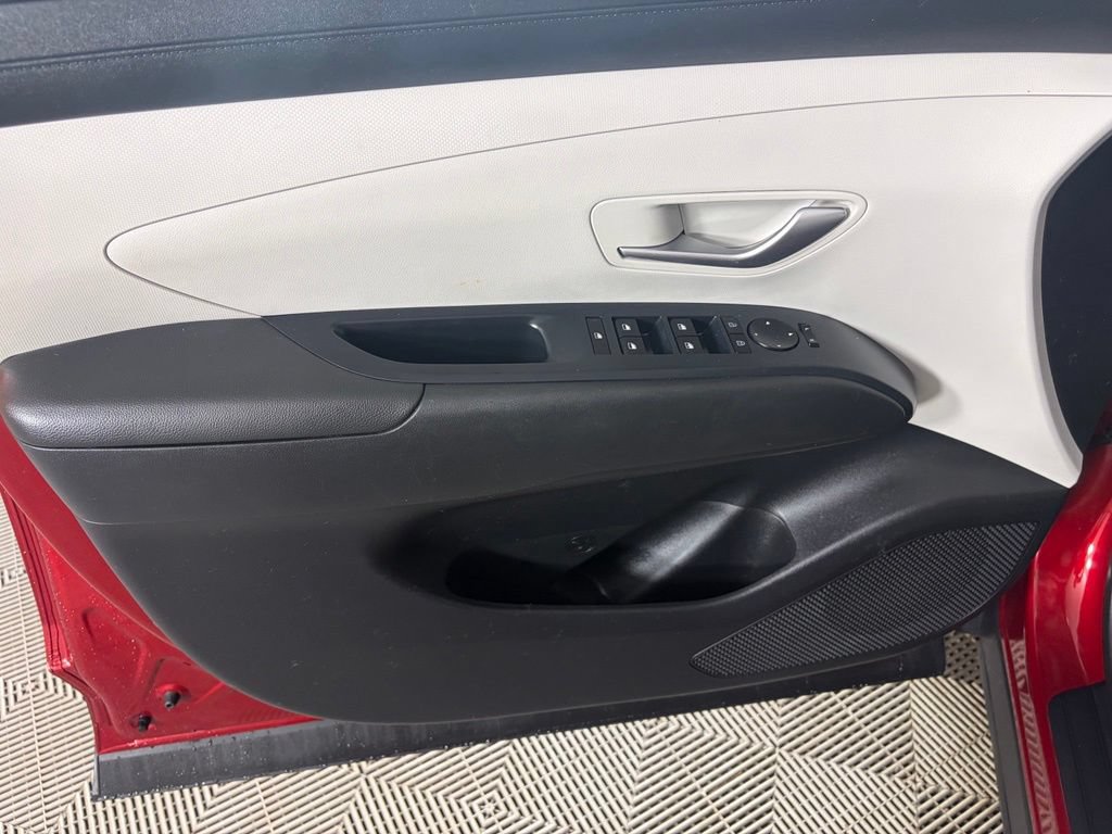 Used 2025 Hyundai Tucson SEL AWD/4WD image 10