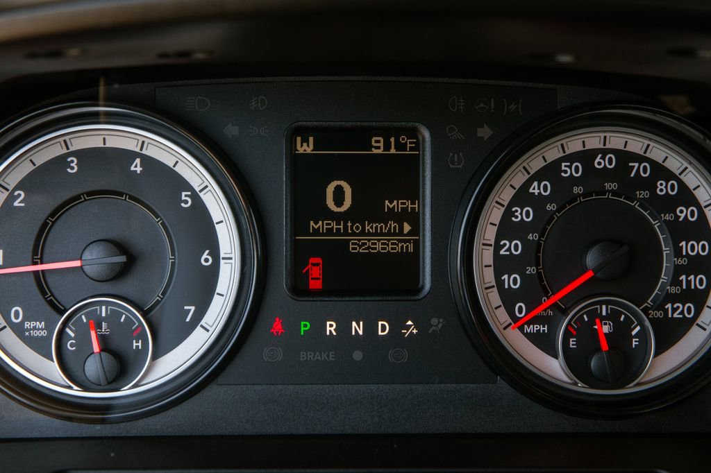 Used 2019 RAM 1500 Classic Warlock AWD/4WD image 18