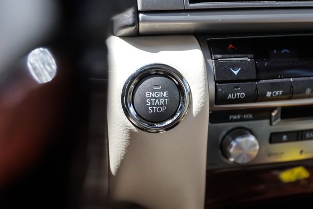 Used 2014 Lexus LS 460 AWD w/ Comfort Package image 31