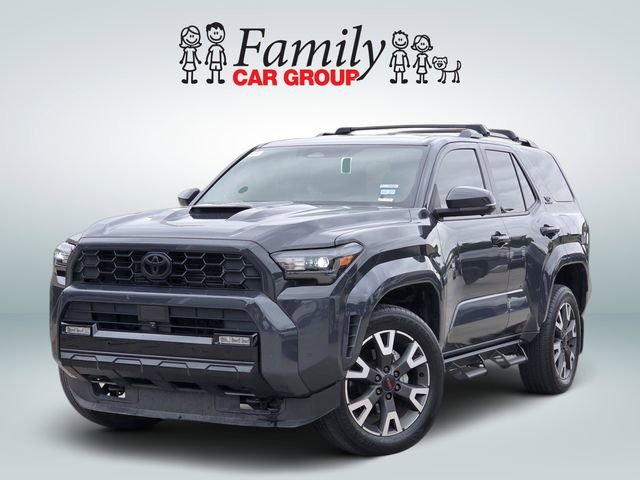 Used 2025 Toyota 4Runner TRD Sport Premium w/ Tow Technology Package AWD/4WD image 1