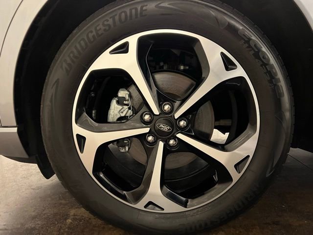 Used 2023 Ford Escape ST-Line Elite w/ Class II Trailer Tow Package image 10