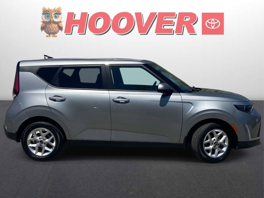 Used 2023 Kia Soul LX w/ Option Group 015 video 2