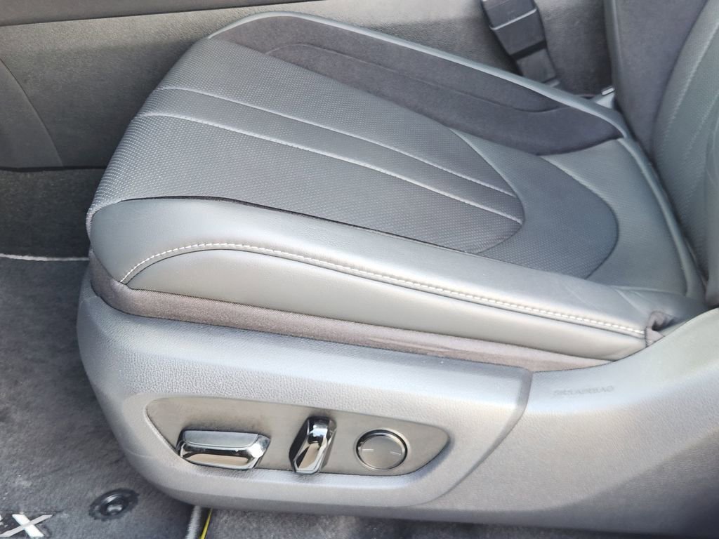 Used 2024 Lexus RX 500h F Sport w/ Cold Area Package image 23