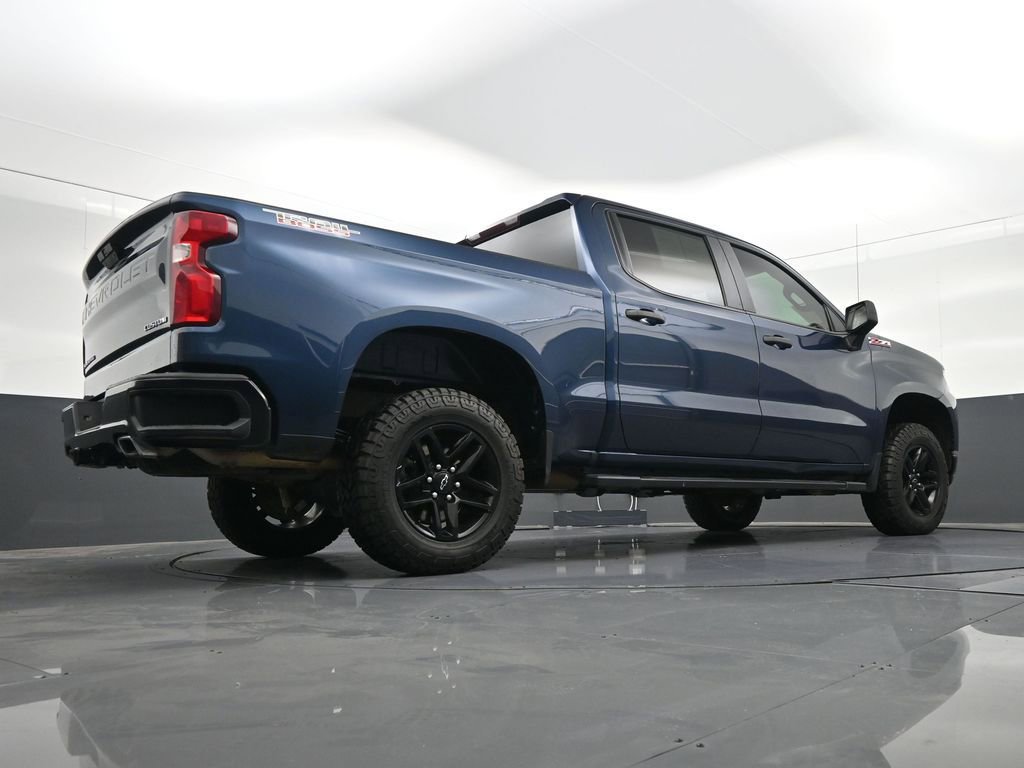 Used 2021 Chevrolet Silverado 1500 Custom Trail Boss AWD/4WD image 27