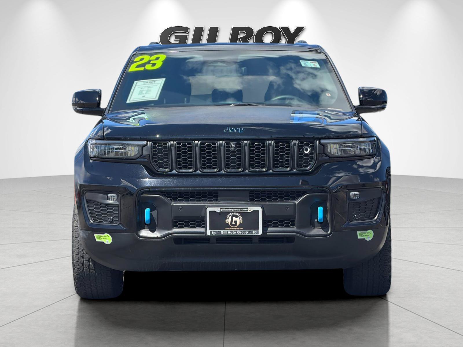 Used 2023 Jeep Grand Cherokee Trailhawk w/ Advanced Protech Group II AWD/4WD image 9
