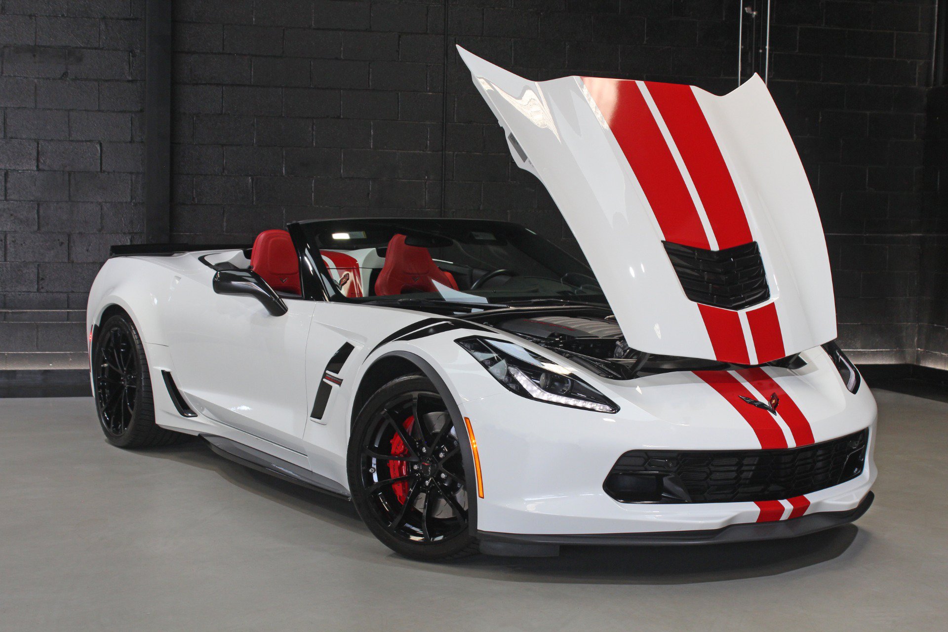 Used 2017 Chevrolet Corvette Grand Sport RWD image 35